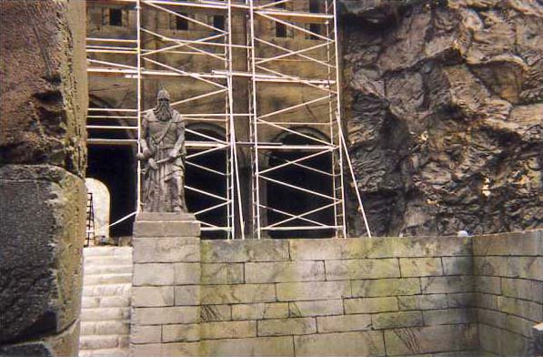 Deep Entrance